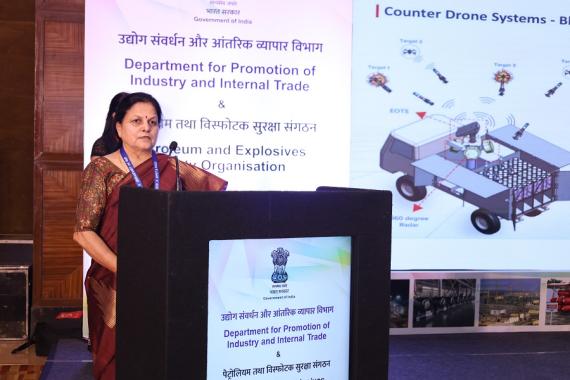Dr. S. Sharma, Joint Chief Controller of Explosives and Head of Department, PESO, addressing the stakeholders during the Reform Utsav held on 11.06.2026